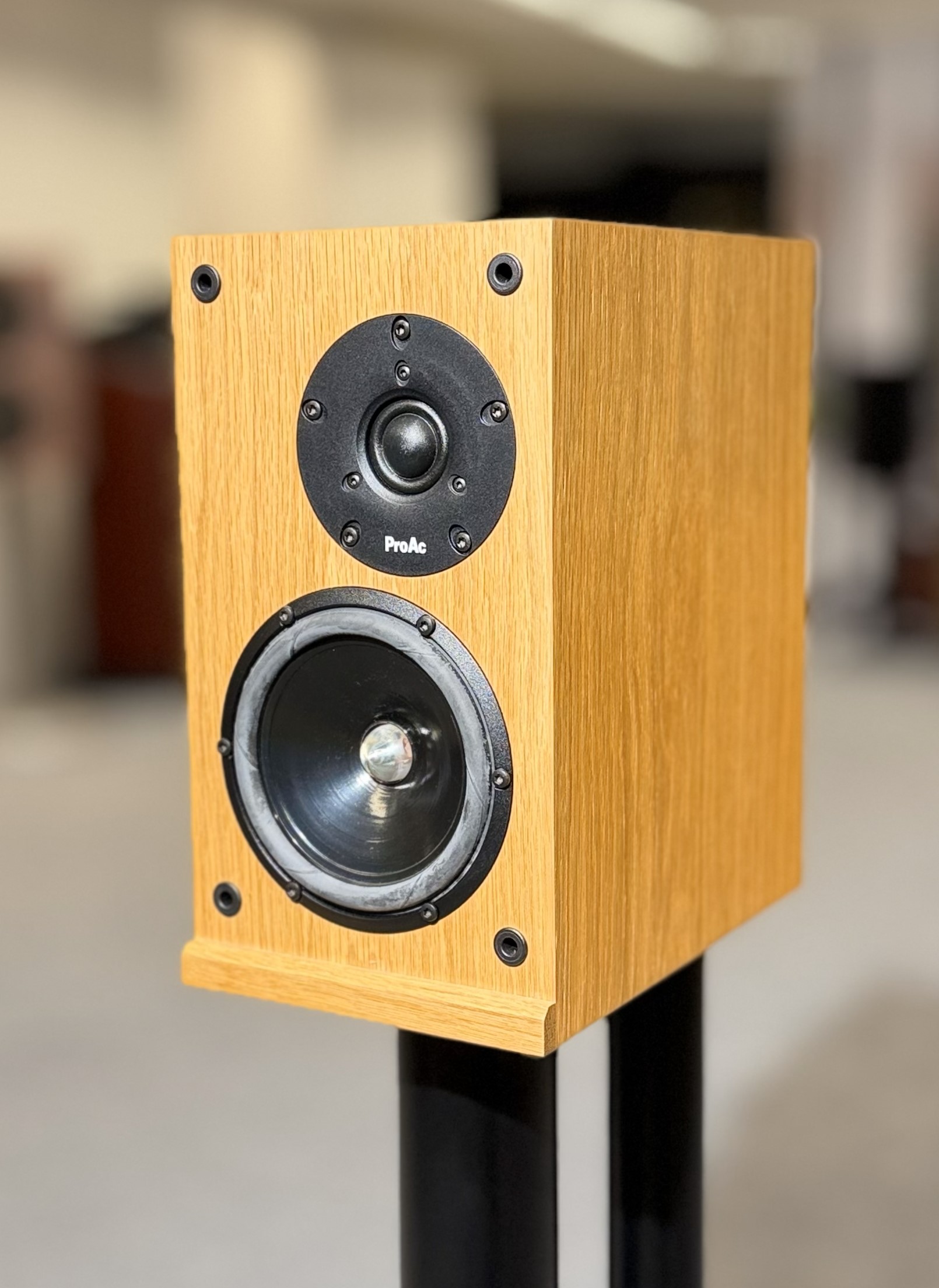 proac-db1-oak proac-db1-oak