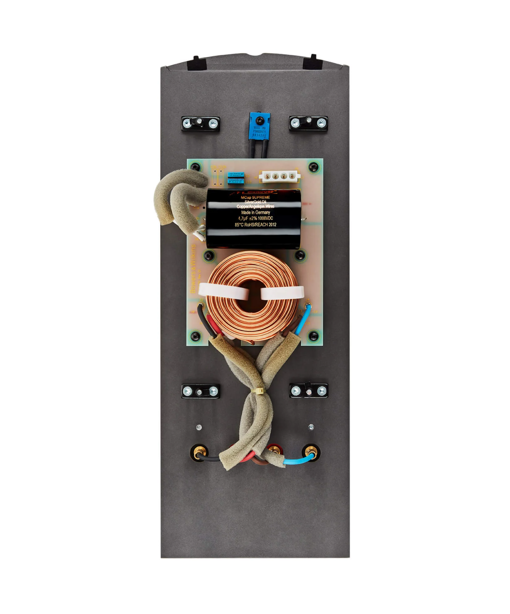 805d4_rearmounted_desktop.webp 805d4_rearmounted_desktop.webp