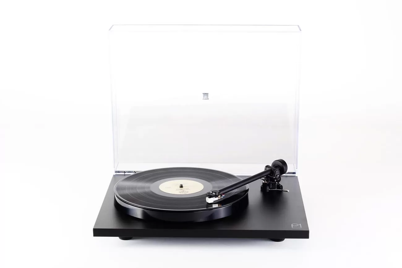 Rega-Planar-1-turntable_matt_black_2020_lidopen_vinyl Rega-Planar-1-turntable_matt_black_2020_lidopen_vinyl