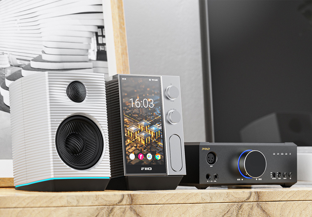 Fiio R9 lifestyle Fiio R9 lifestyle