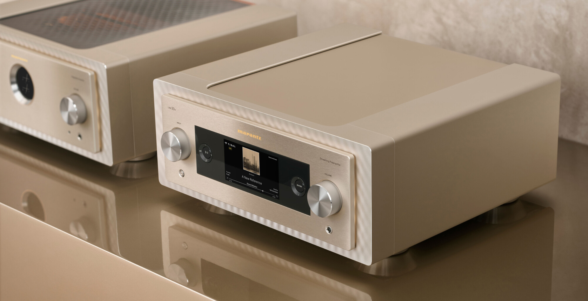 Low--Marantz - LINK 10n MODEL 10 - Marantz Champagne - Location 14 - 16x9 Low--Marantz - LINK 10n MODEL 10 - Marantz Champagne - Location 14 - 16x9