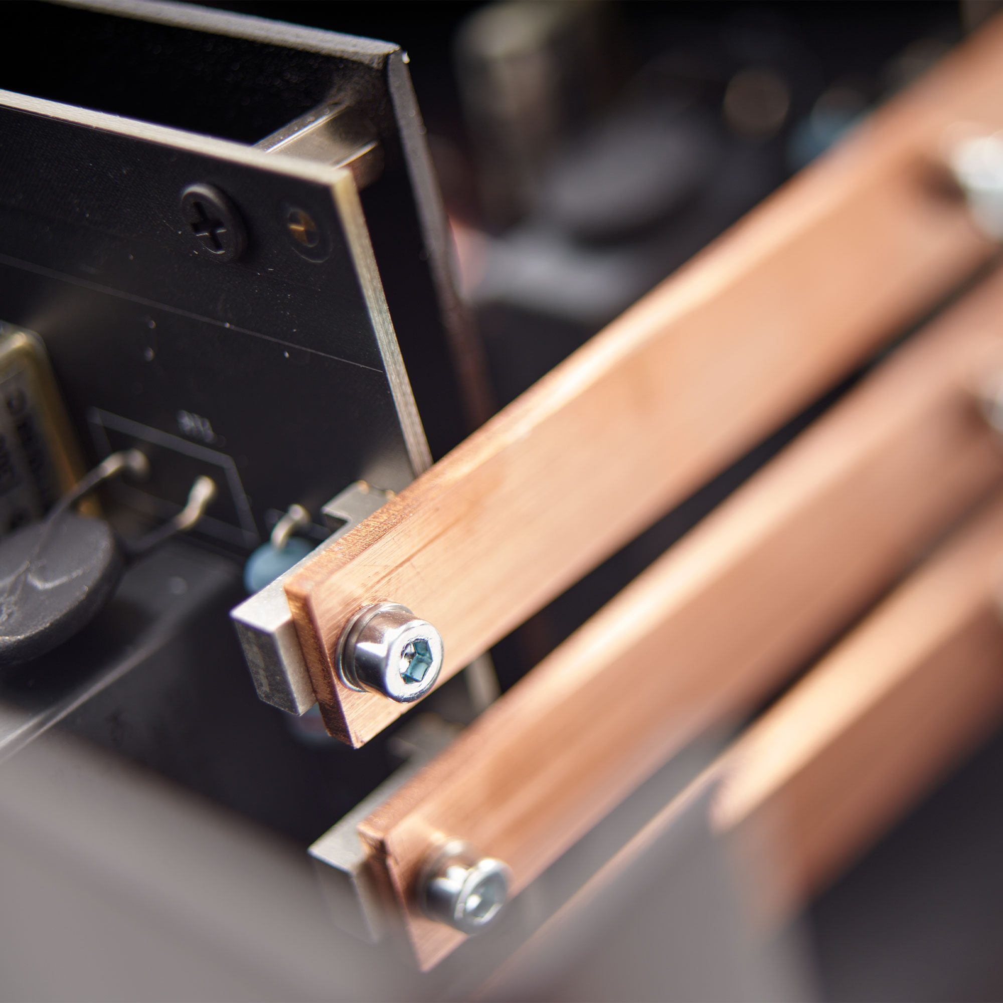 produktbild_in-akustik_ac-4500_007645par_2000px_4