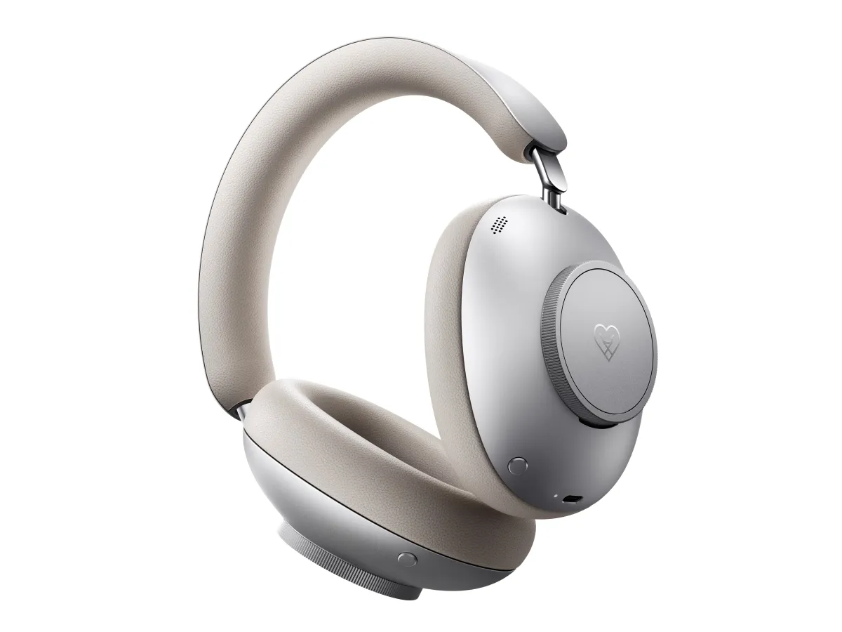 Loewe_leo_back_beige Loewe_leo_back_beige