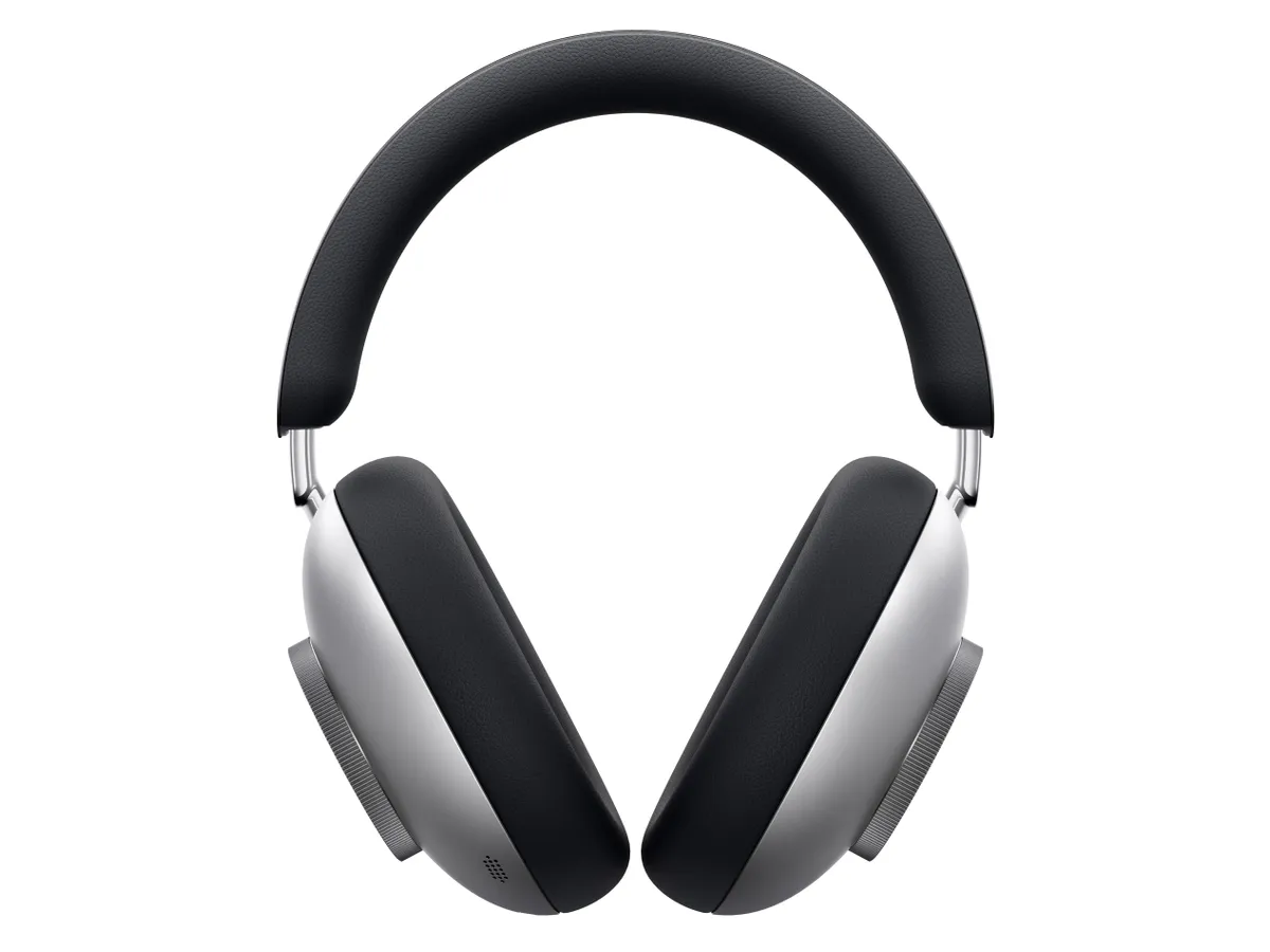 Loewe_leo_front_blue Loewe_leo_front_blue