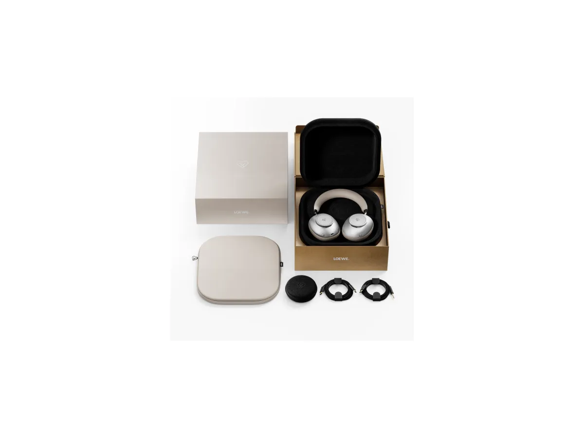 Loewe_leo_packaging_beige Loewe_leo_packaging_beige