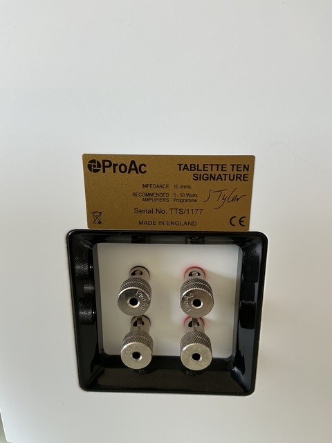 ProAc Tablette Ten Signature 4 ProAc Tablette Ten Signature 4