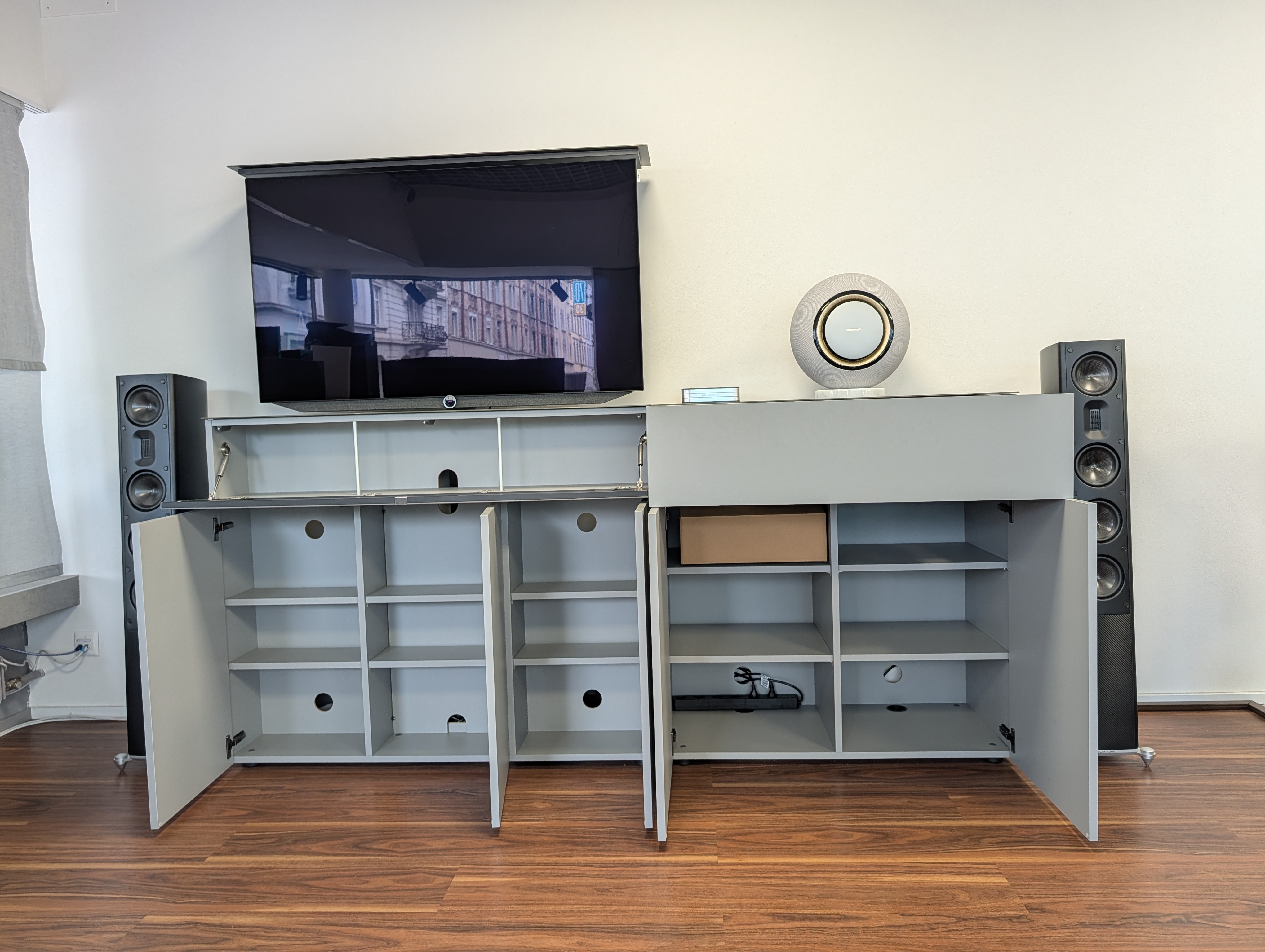 PXL_20251003_123757880 PXL_20251003_123757880