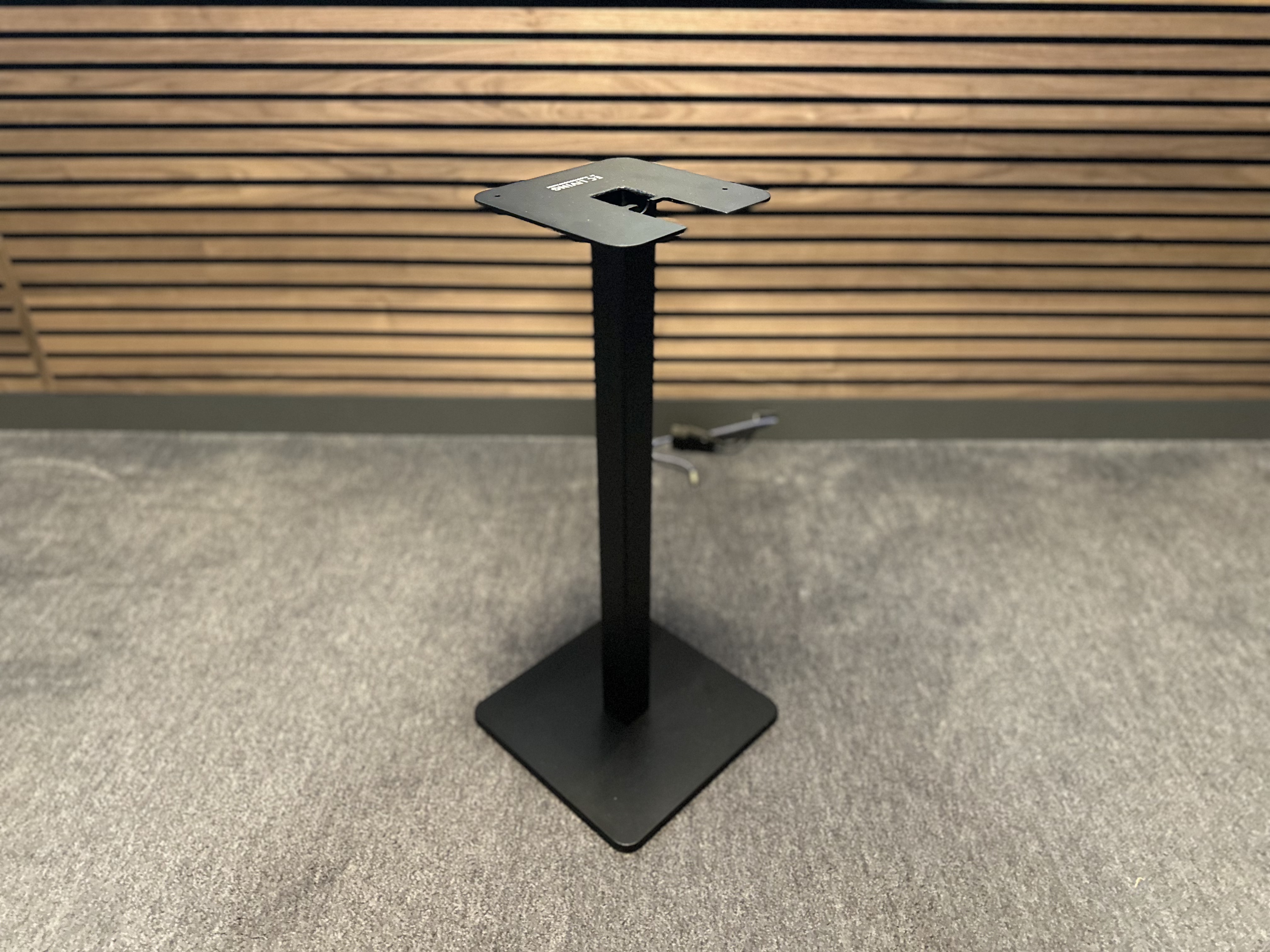 IMG_3256 (2) IMG_3256 (2)